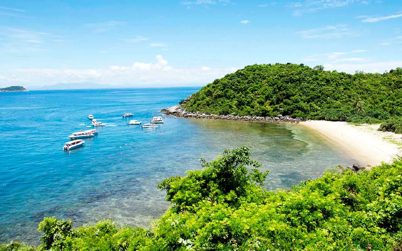 Cham Islands (Cu Lao Cham) 8