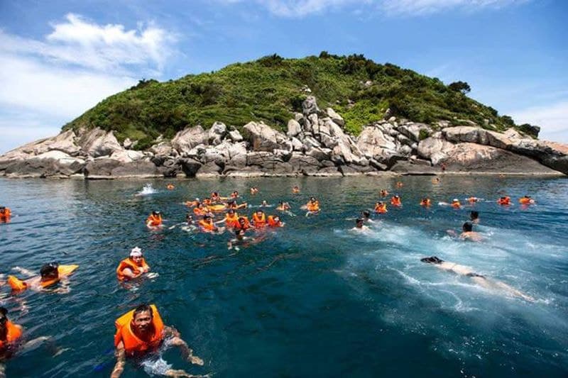 Cham Islands (Cu Lao Cham) 12